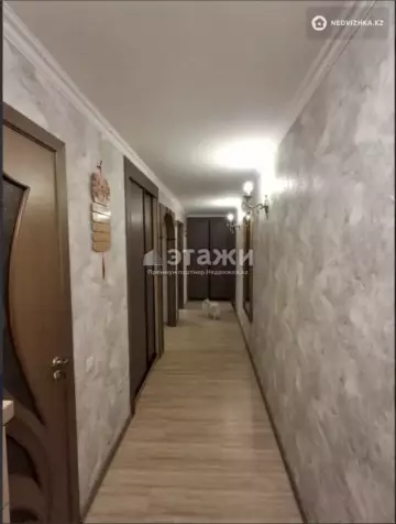 3-комнатная квартира, этаж 3 из 5, 61 м²