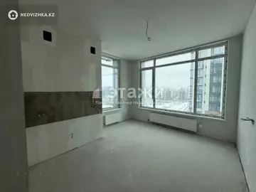 3-комнатная квартира, этаж 14 из 18, 119 м²