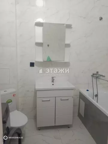 1-комнатная квартира, этаж 3 из 9, 38 м²
