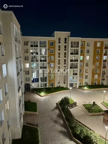 3-комнатная квартира, этаж 7 из 9, 83 м²
