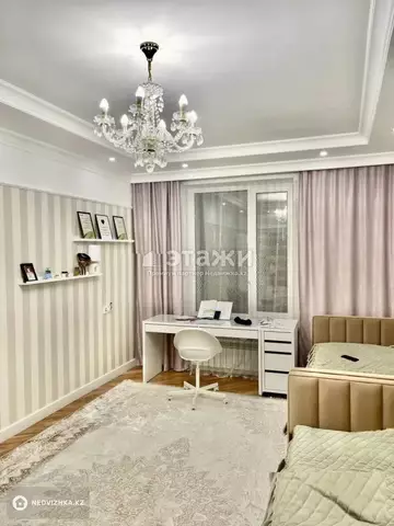 3-комнатная квартира, этаж 7 из 9, 83 м²