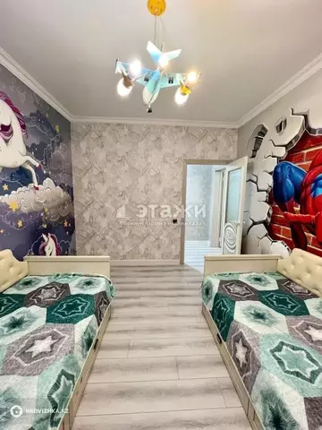 4-комнатная квартира, этаж 9 из 24, 106 м²