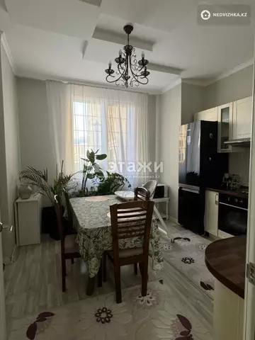 3-комнатная квартира, этаж 1 из 7, 82 м²