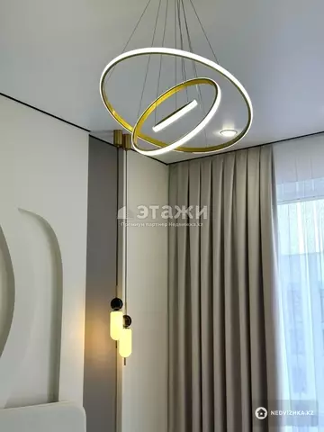 2-комнатная квартира, этаж 8 из 12, 61 м²