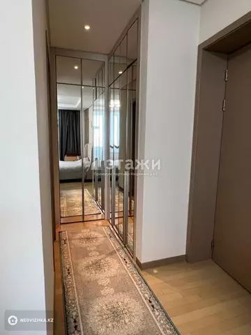 4-комнатная квартира, этаж 19 из 21, 152 м²