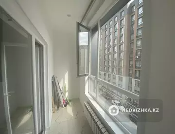 1-комнатная квартира, этаж 4 из 10, 40 м²