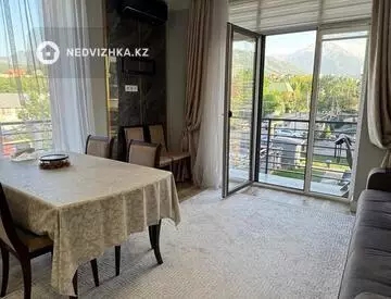 3-комнатная квартира, этаж 3 из 3, 77 м²