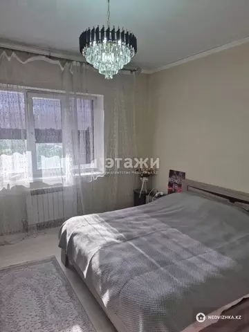 2-комнатная квартира, этаж 4 из 9, 88 м²