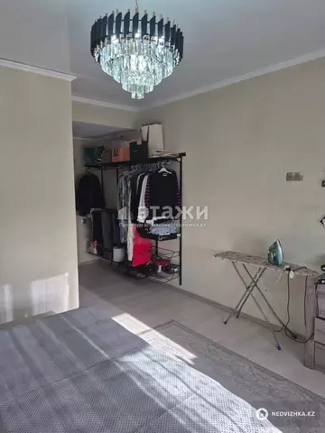 2-комнатная квартира, этаж 4 из 9, 88 м²