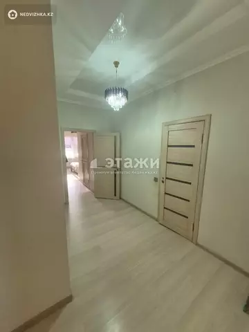 2-комнатная квартира, этаж 4 из 9, 88 м²