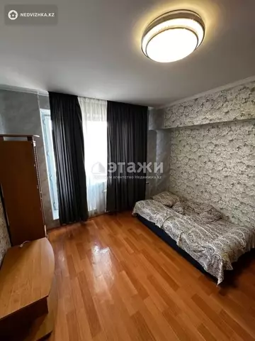 2-комнатная квартира, этаж 5 из 5, 42 м²