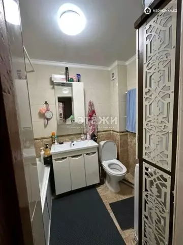 2-комнатная квартира, этаж 1 из 4, 42 м²