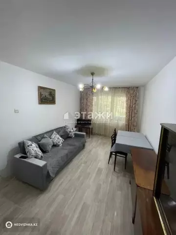 3-комнатная квартира, этаж 2 из 4, 60 м²
