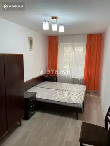 3-комнатная квартира, этаж 2 из 4, 60 м²