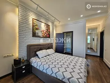 3-комнатная квартира, этаж 3 из 30, 90 м², на длительный срок