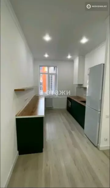 2-комнатная квартира, этаж 7 из 10, 64 м²