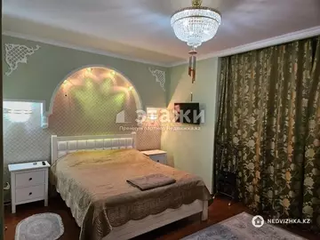 4-комнатная квартира, этаж 6 из 25, 128 м²