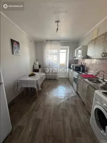 3-комнатная квартира, этаж 6 из 9, 84 м²