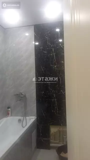 3-комнатная квартира, этаж 3 из 5, 70 м²