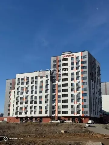 2-комнатная квартира, этаж 10 из 12, 63 м²