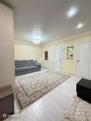 2-комнатная квартира, этаж 8 из 9, 89 м²