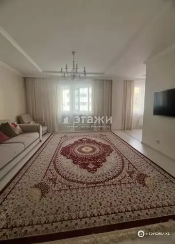 4-комнатная квартира, этаж 14 из 14, 108 м²