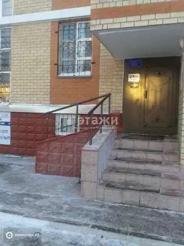 2-комнатная квартира, этаж 4 из 9, 53 м²