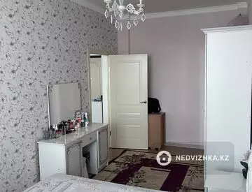 2-комнатная квартира, этаж 10 из 16, 53 м²