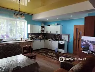 4-комнатный дом, 7 соток, 120 м²