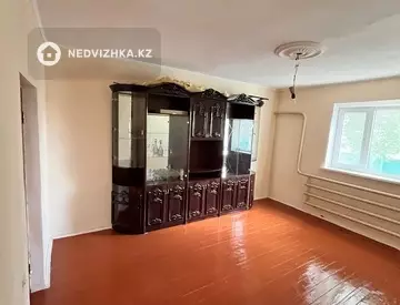 4-комнатный дом, 10 соток, 100 м²