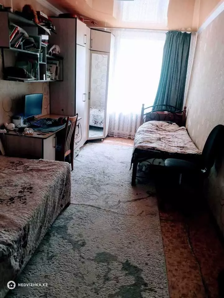 60.5 м², 3-комнатная квартира, этаж 2 из 5, 60 м², изображение - 1