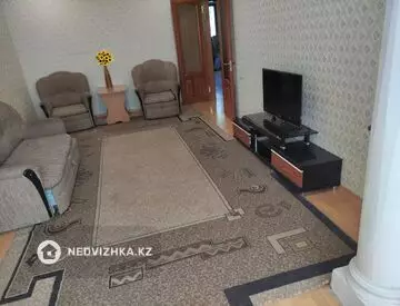 3-комнатная квартира, этаж 3 из 3, 60 м²