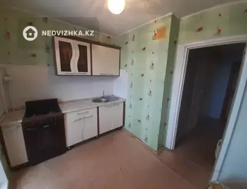 1-комнатная квартира, этаж 4 из 5, 33 м²