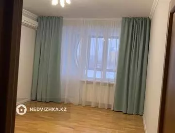 5-комнатная квартира, этаж 3 из 6, 190 м², на длительный срок