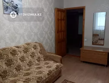 2-комнатная квартира, этаж 2 из 2, 61 м², на длительный срок