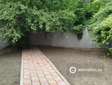 3-комнатная часть дома, 3 соток, 60 м²