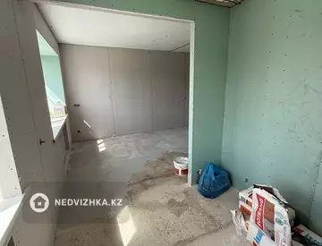 1-комнатная квартира, этаж 3 из 4, 32 м²