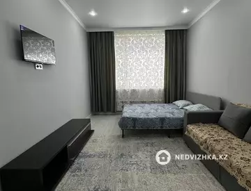 40.6 м², 1-комнатная квартира, этаж 2 из 9, 41 м², изображение - 1