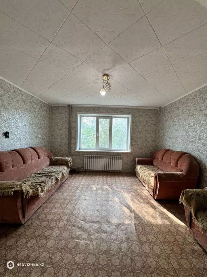 54 м², 2-комнатная квартира, этаж 2 из 10, 54 м², изображение - 1