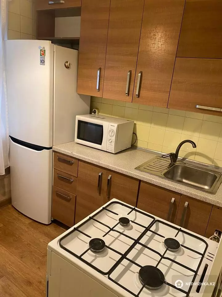 63.4 м², 3-комнатная квартира, этаж 1 из 4, 63 м², изображение - 1