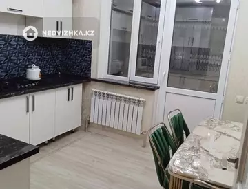 1-комнатная квартира, этаж 1 из 10, 44 м², посуточно