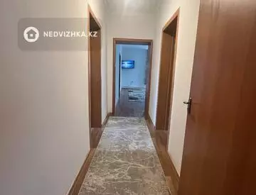 4-комнатный дом, 5.5 соток, 180 м²