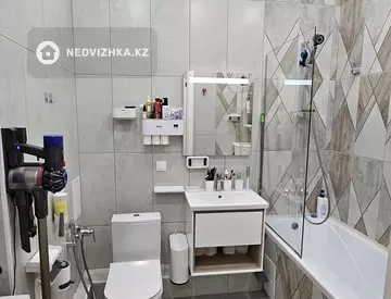 2-комнатная квартира, этаж 7 из 17, 51 м²