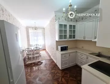 3-комнатная квартира, этаж 2 из 6, 100 м²