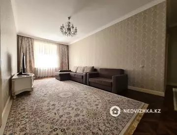 3-комнатная квартира, этаж 2 из 6, 100 м²