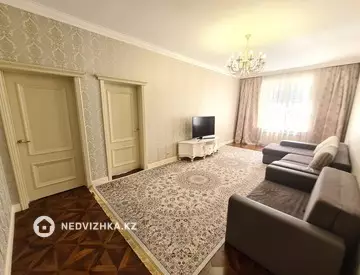 3-комнатная квартира, этаж 2 из 6, 100 м²