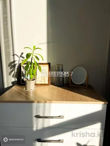 3-комнатная квартира, этаж 6 из 9, 80 м²