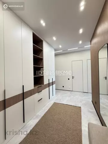 3-комнатная квартира, этаж 5 из 12, 80 м²