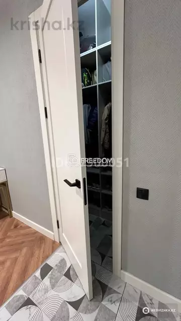 3-комнатная квартира, этаж 4 из 9, 113 м²