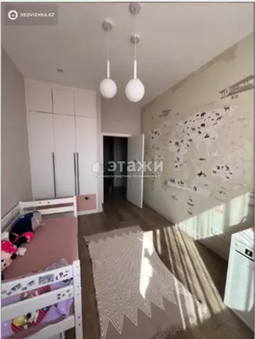 4-комнатная квартира, этаж 11 из 12, 115 м²